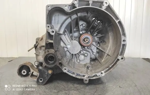 Ford Fiesta Manual 5 speed gearbox 8A6R7002HE T6TA1