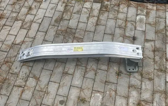 Toyota C-HR I Front bumper support beam 