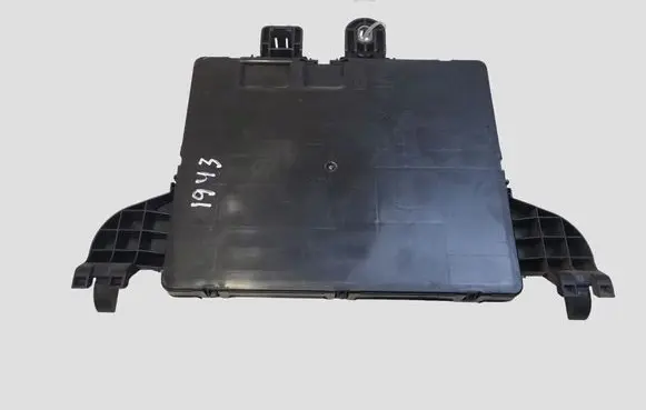Opel Insignia A Fuse module 544949969