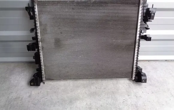 Alfa Romeo Stelvio Coolant radiator
