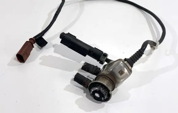 Audi A4 S4 B9 Fuel injectors set 04L131113J