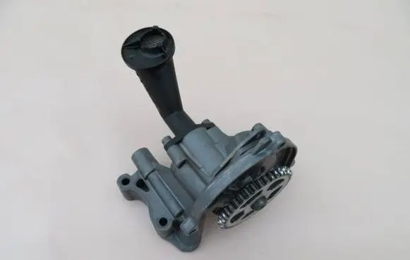 Volkswagen Golf VI Oil pump 03F115105C K1S19C
