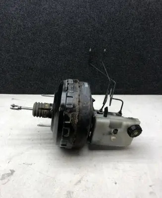 Renault Master III Brake booster 472100453R