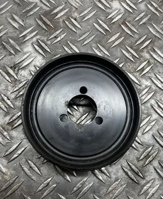 BMW 1 E81 E87 Air conditioning compressor pulley 