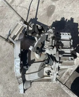 Peugeot Boxer Manual 6 speed gearbox 55211772