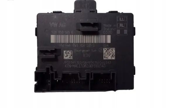 Audi Q2 - Door control unit/module 8W1959595D 5Q0959595K