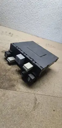 Volkswagen PASSAT B6 Comfort/convenience module 3C0937049J 28027755 H37S130