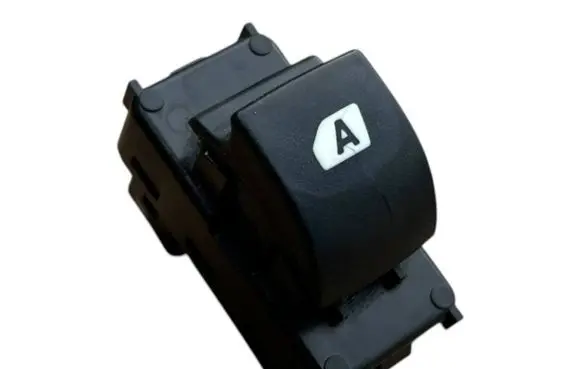 Citroen Berlingo Electric window control switch 9686955077