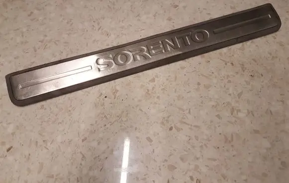 KIA Sorento Front sill trim cover 858863E000