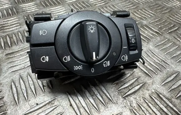 BMW X1 E84 Light switch 6932792 30111111 33600101