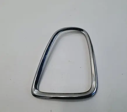 Mini One - Cooper Coupe R56 Rear/tail light trim molding 275224