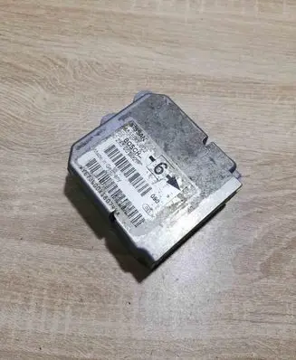 Nissan Primera Airbag control unit/module 285567J602 0285001327