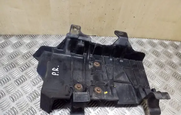 Engine splash shield/under tray