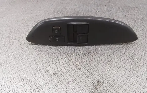 Toyota Yaris Electric window control switch
