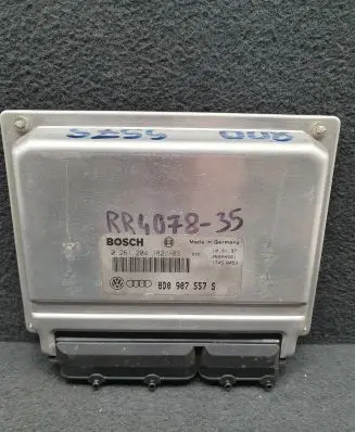Audi A4 S4 B5 8D Engine control unit/module 8D0907557S 0261204182