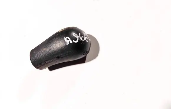 Toyota Corolla E120 E130 Gear lever shifter trim leather/knob