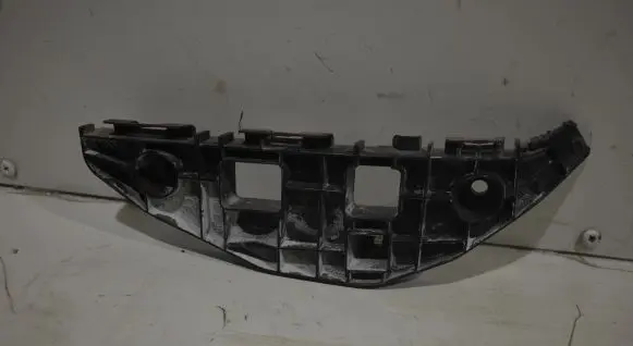 Lexus RX 450H Front bumper mounting bracket 5253548012