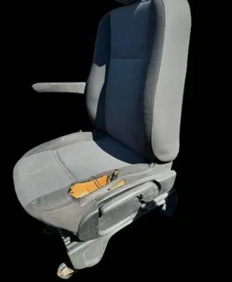 Renault Master III Front driver seat 