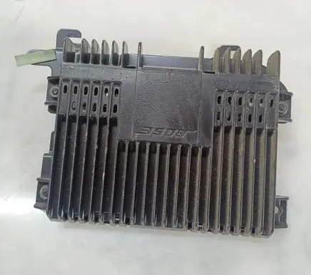 Audi A3 S3 8L Sound amplifier 8L0035223 256015
