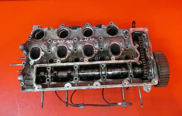 Volvo C30 Engine head 9641752610 9654973580