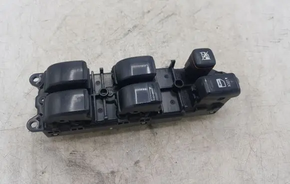 Toyota Corolla Verso AR10 Electric window control switch 8404053070 515198