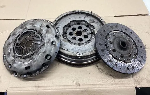 Mitsubishi Outlander Clutch set kit 324056710 415048910