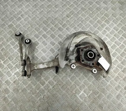Audi A5 Front wheel hub 8W0407560 8W0407242F