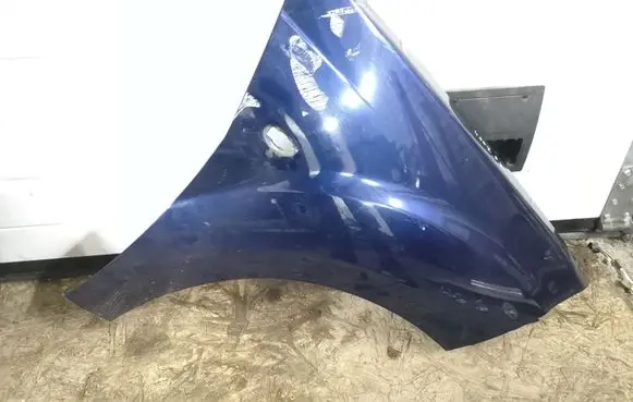 Peugeot 4007 Fender