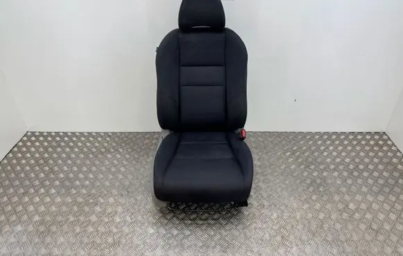 Honda Insight Front passenger seat 