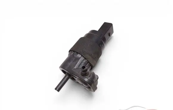 Audi A6 S6 C7 4G Windscreen/windshield washer pump 8K9955647