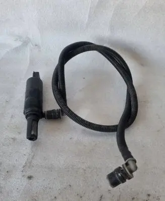 BMW M4 F82 F83 Headlight washer pump 13264011 3323525 7217792