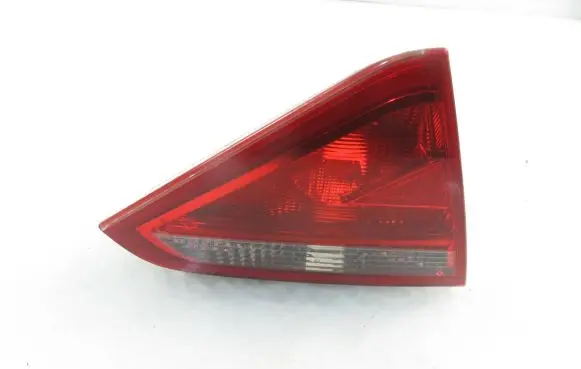 Audi A5 8T 8F Rear/tail lights 8T0945093