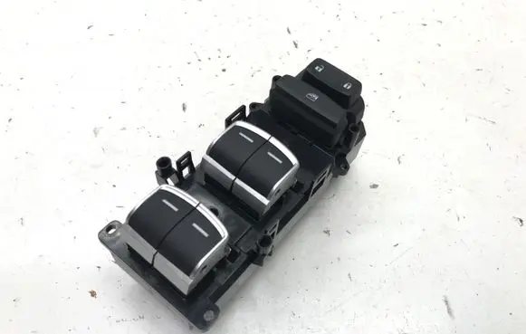 Honda ZR-V Electric window control switch M64590 53V0E21