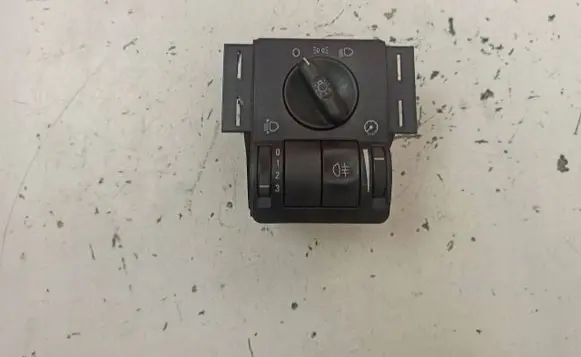 Opel Combo C Light switch 09114384