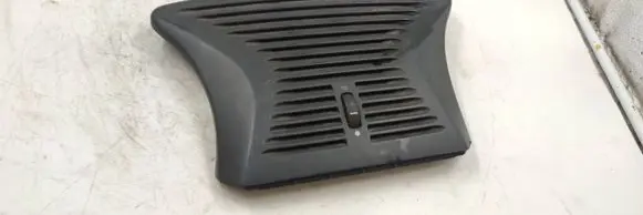 Dash center air vent grill