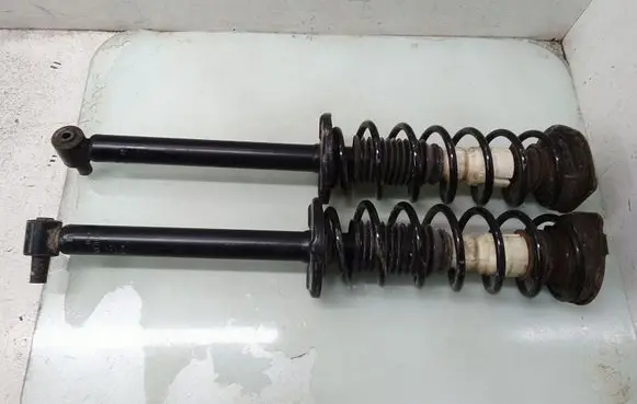 Audi A4 S4 B5 8D Rear shock absorber with coil spring 373411EGT