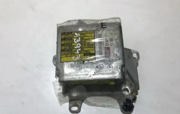 Lexus IS 200-300 Airbag control unit/module 8917053020 89170-53020