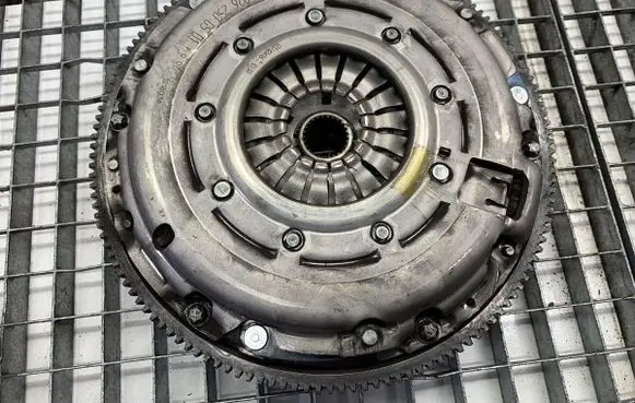 Mercedes-Benz A W176 Clutch set kit A0262500501