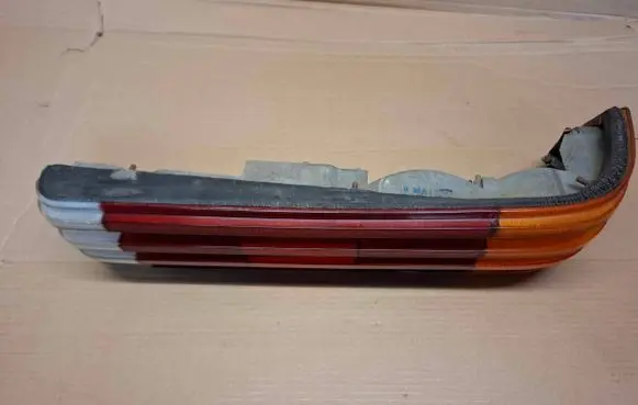 Mercedes-Benz 280 450 W116 Rear/tail lights 9MA15