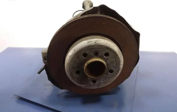 BMW 5 F10 F11 Front wheel hub spindle knuckle 6796100