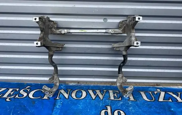 Audi Q7 4M Front subframe 4M0399315T 2318435201