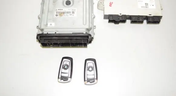 Engine ECU kit and lock set