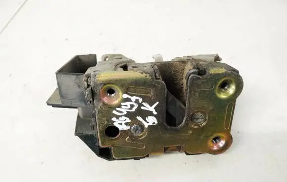 Renault Laguna I Rear door lock
