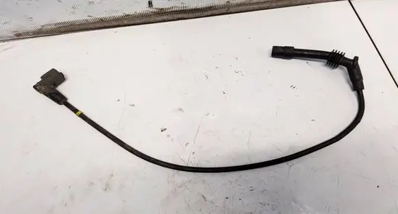 Opel Corsa B Ignition plug leads