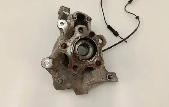 BMW 4 G22 G23 G24 G26 Front wheel hub 6891258