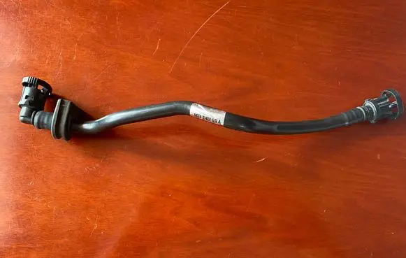 BMW 2 F22 F23 Vacuum line/pipe/hose 8600882