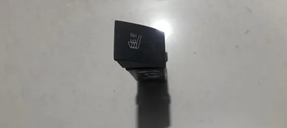 Hyundai Getz Seat heating switch