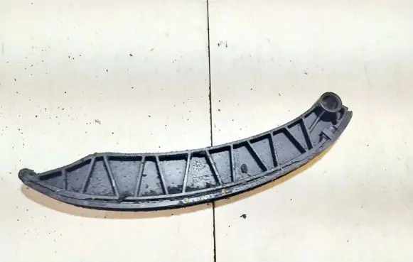 Opel Vivaro Slide rail for timing chain 8200337109