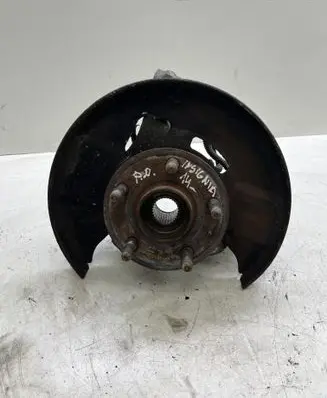 Opel Insignia A Front wheel hub 22821303