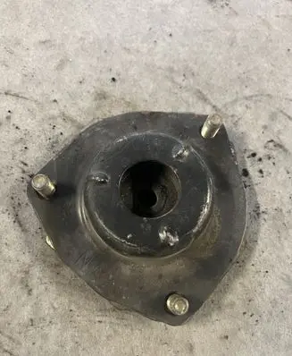 Nissan Primera Front upper strut mount 
